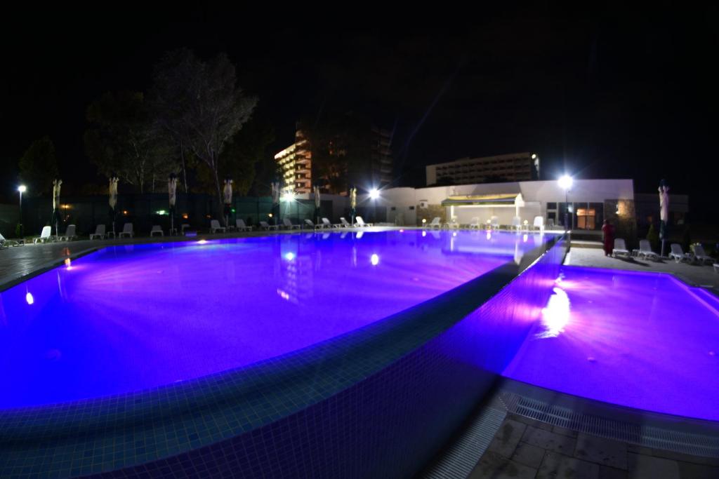 Bazén v ubytování Hotel Olimpic nebo v jeho okolí