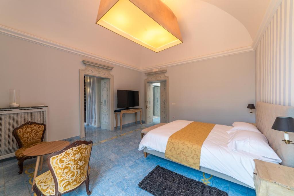 Villa Ortensia D'Avalos - Double Room With Balcony