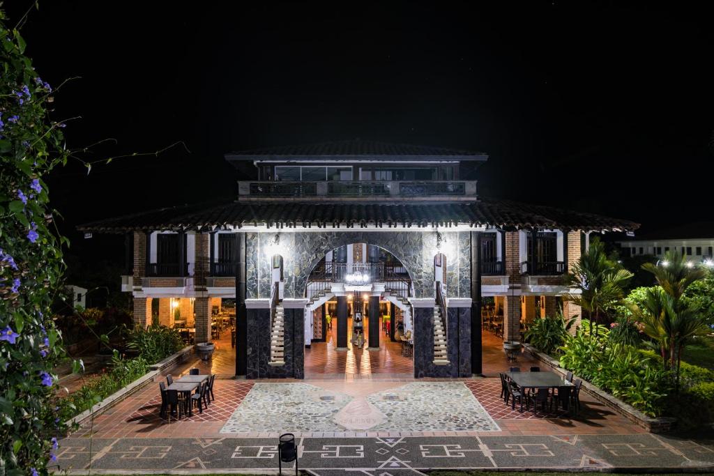 Budova, kde se hotel nachází