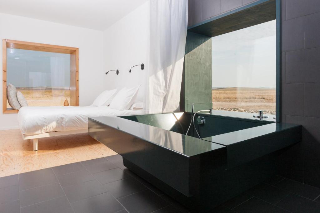 reservar en Hotel Aire de Bardenas
