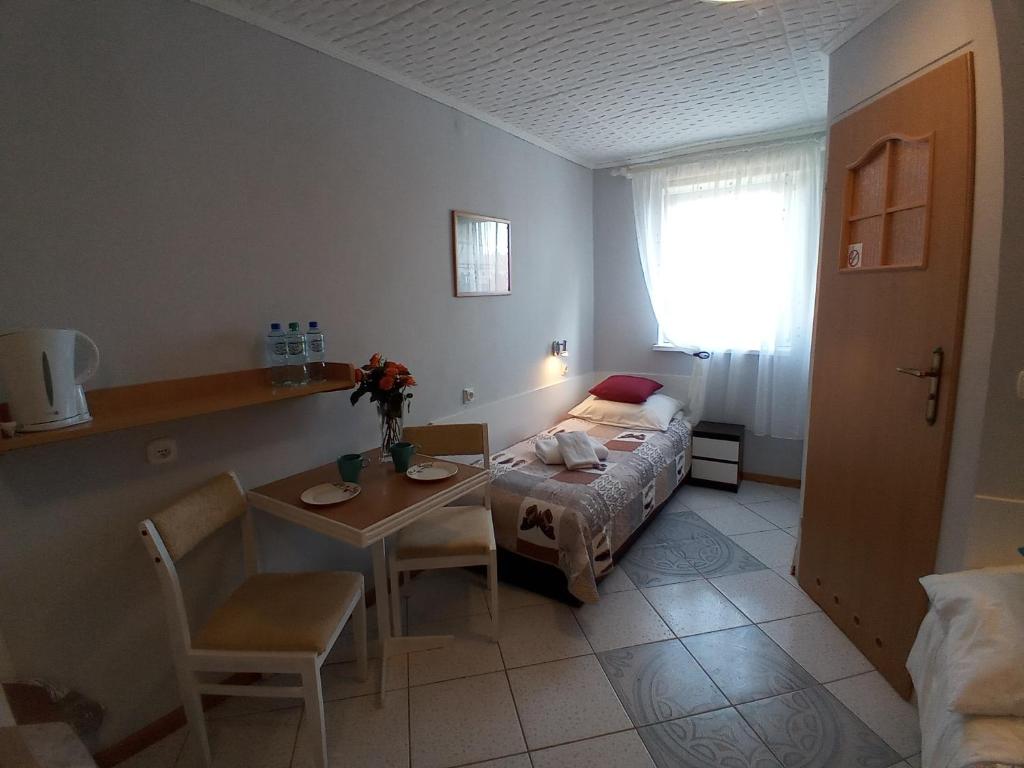 Pokoje gościnne Akacja Resko - Chambre Triple - Mansardée
