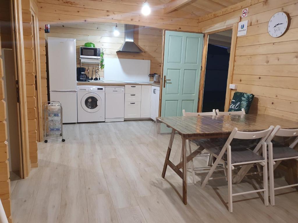 Kuchyň nebo kuchyňský kout v ubytování Mint House