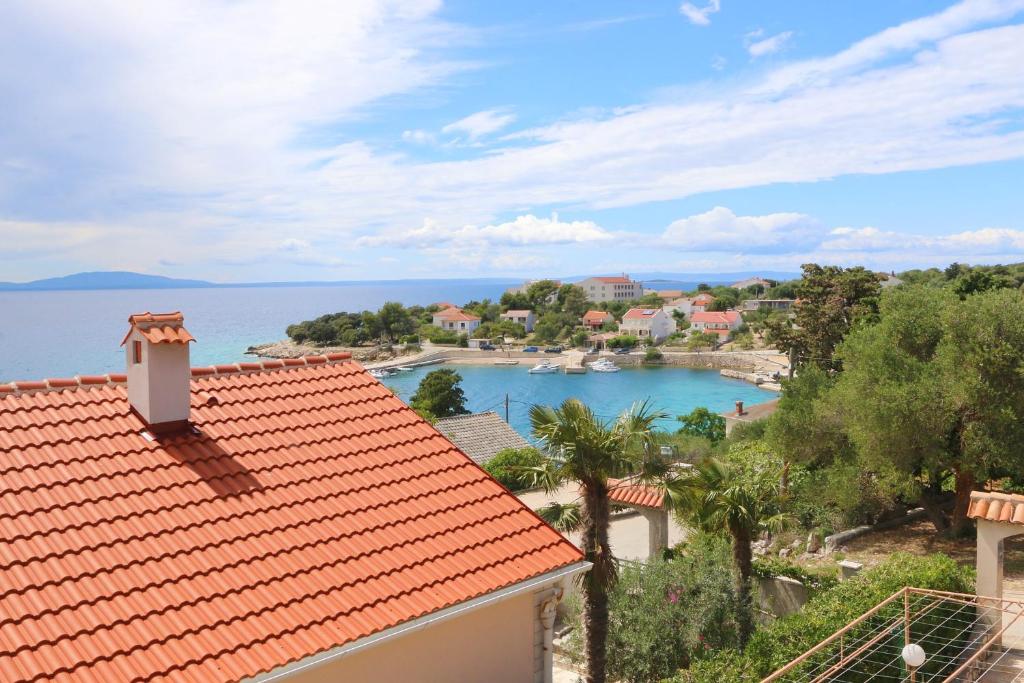 a view from the roof of a house at Rooms Bambina in Lun