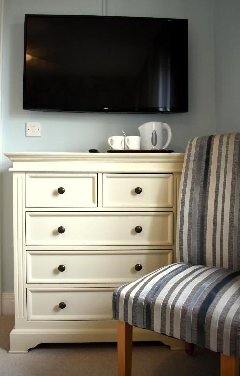 TV a/nebo společenská místnost v ubytování The Meadows B&B