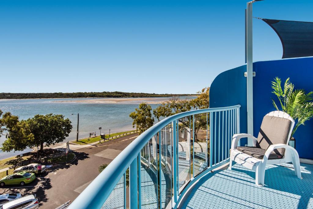 Reflections Holiday Apartments - 