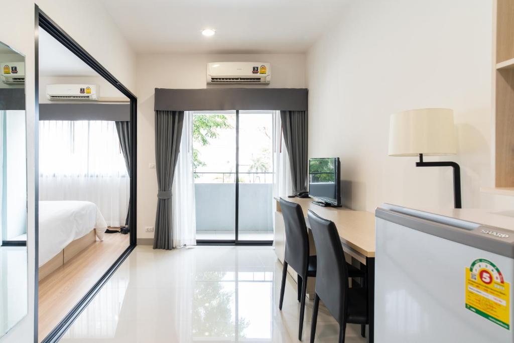 KOS Hotel Suvarnabhumi Airport -SHA Extra Plus - Superior King Kamer