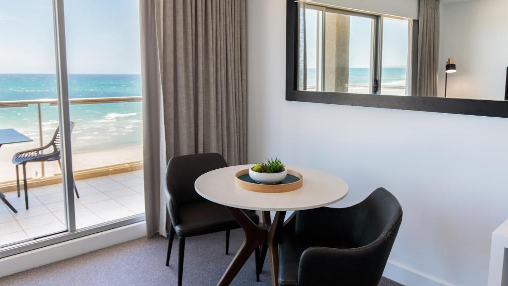 Oaks Glenelg Plaza Pier Suites - Resim 33