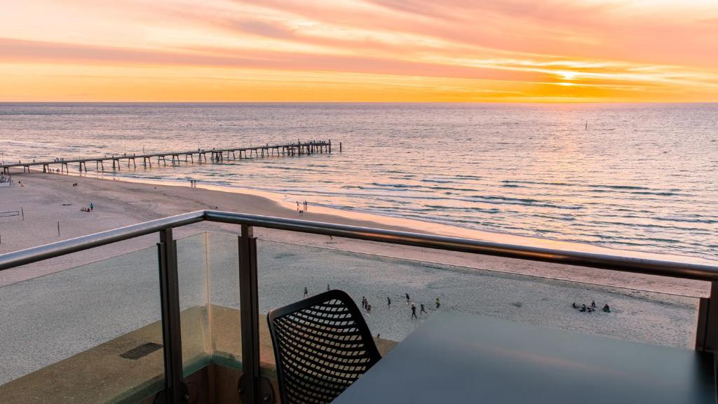 Oaks Glenelg Plaza Pier Suites - Resim 35