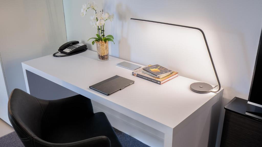 Oaks Glenelg Plaza Pier Suites - Resim 26