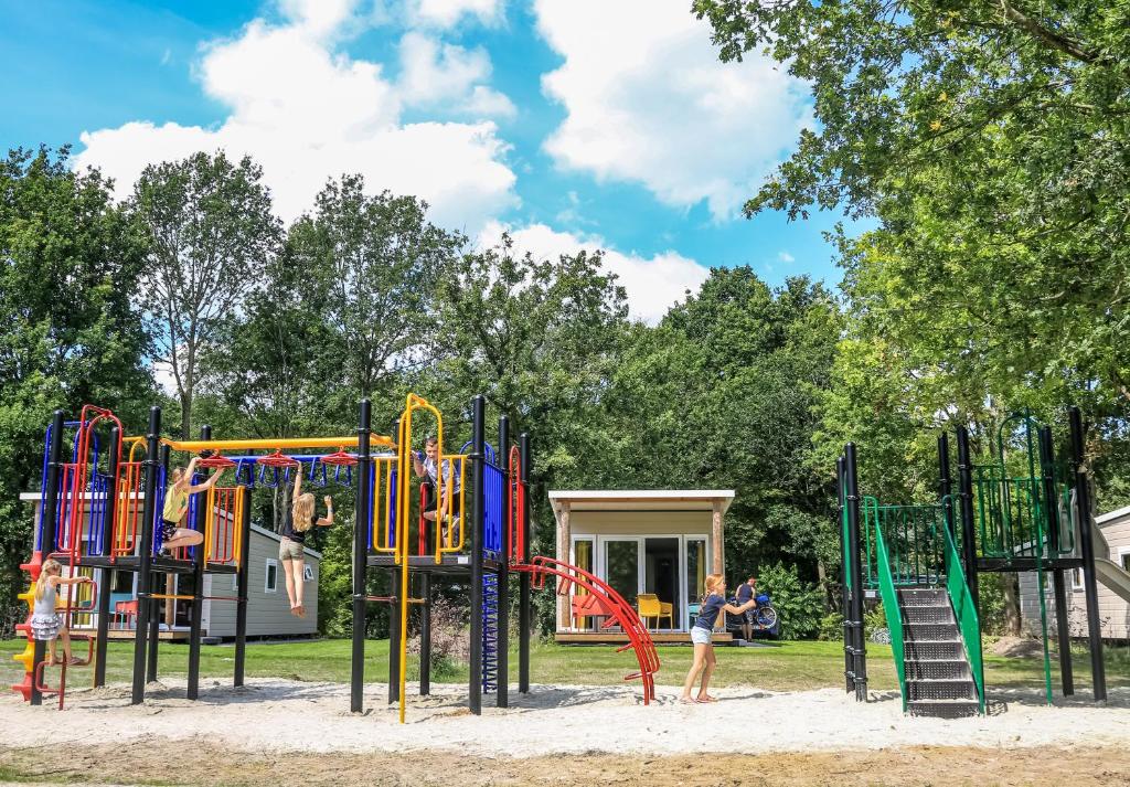 Herní místnost nebo prostor pro děti v ubytování Camping Wedderbergen