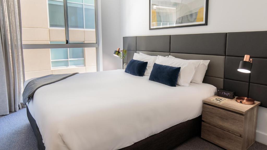 Oaks Glenelg Plaza Pier Suites - Resim 5