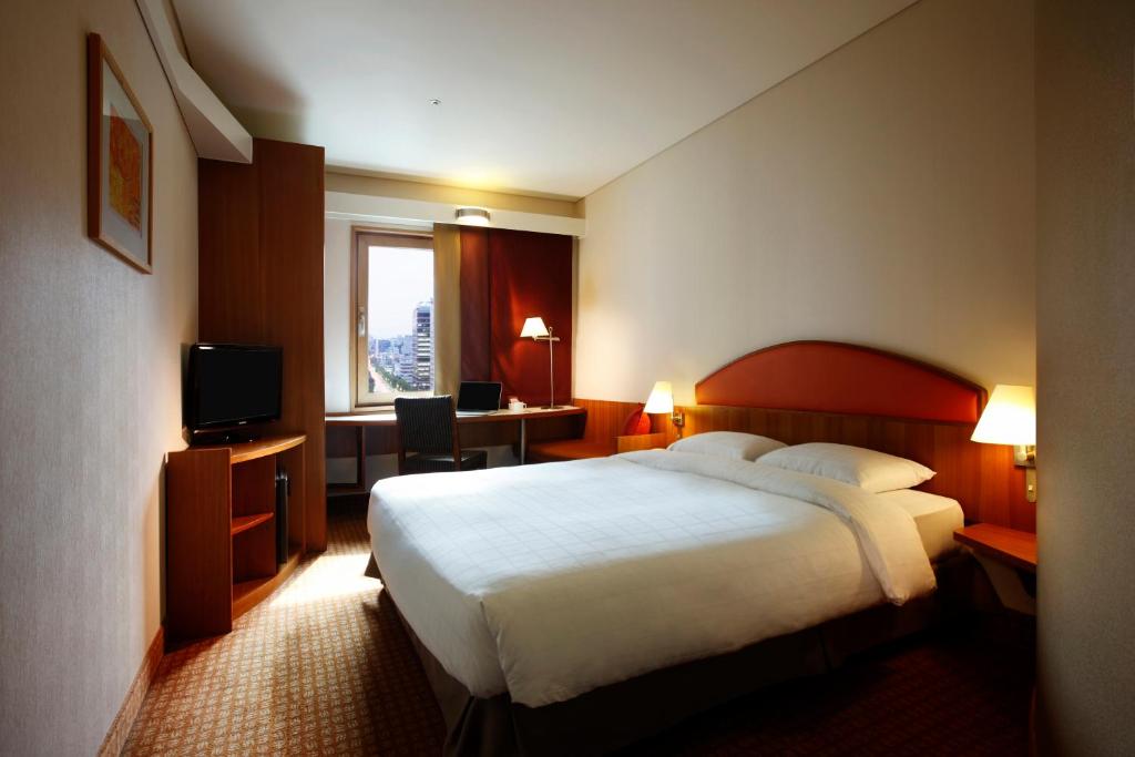 Ibis Styles Ambassador Seoul Gangnam - Camera Doppia Standard - Lato Città