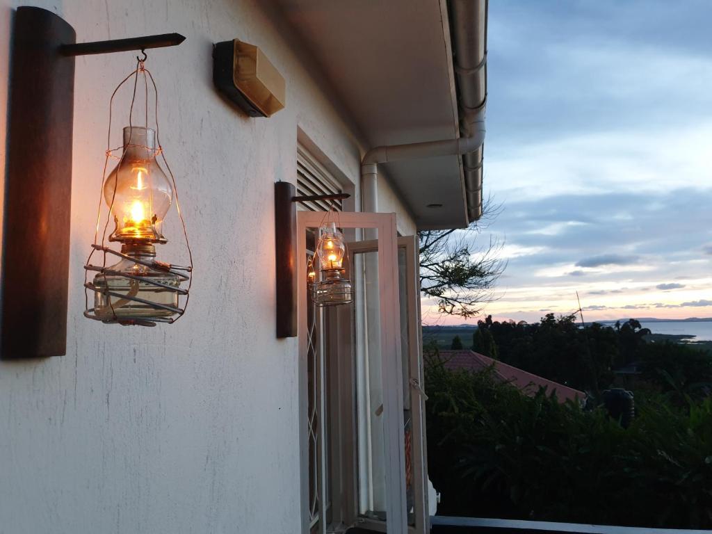 Entebbe şehrindeki Alison & Dave's Guesthouse tesisine ait fotoğraf galerisinden bir görsel