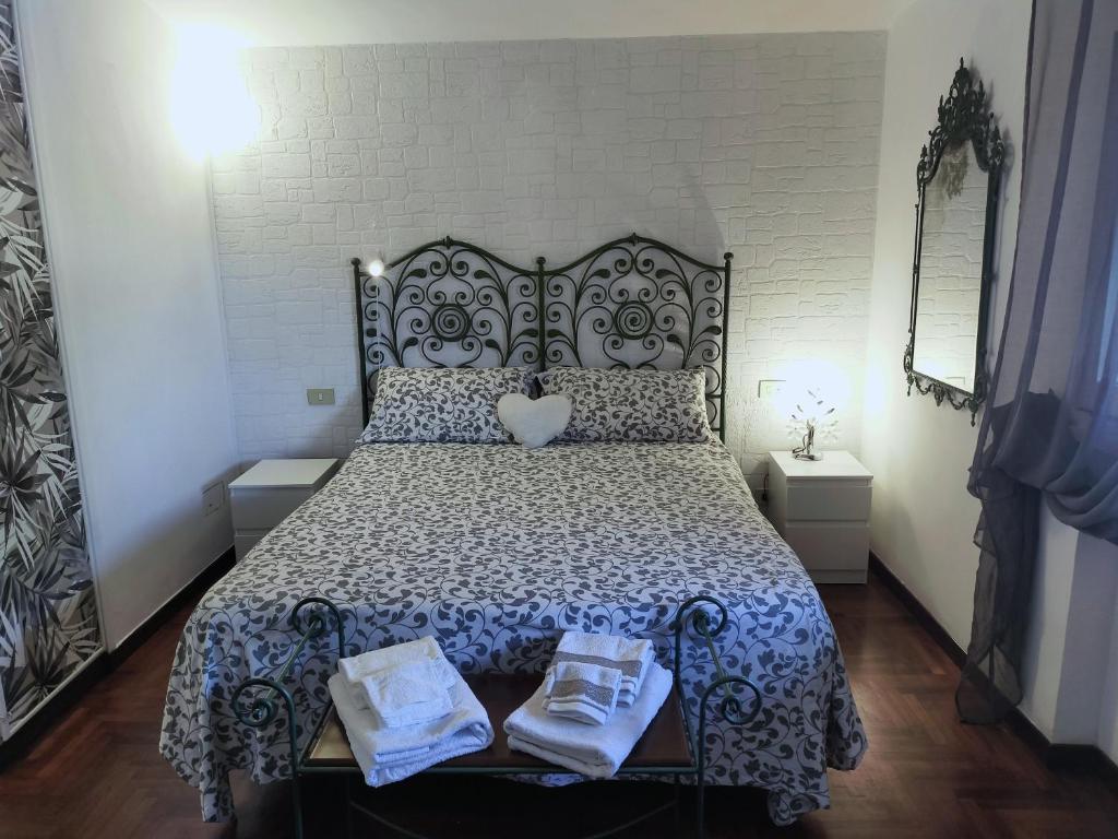 Luxury Apartment Magnolia Terrace - Double Room With Private Bathroom