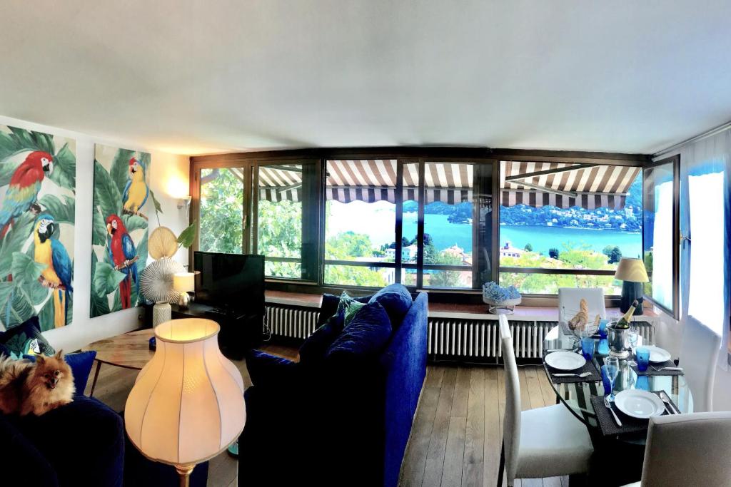 Posedenie v ubytovaní luxury villa in como lake