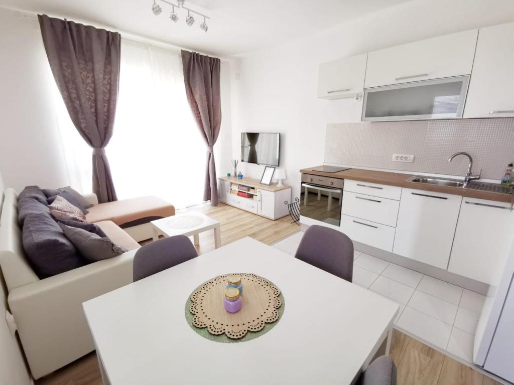 Sea Dream Apartments