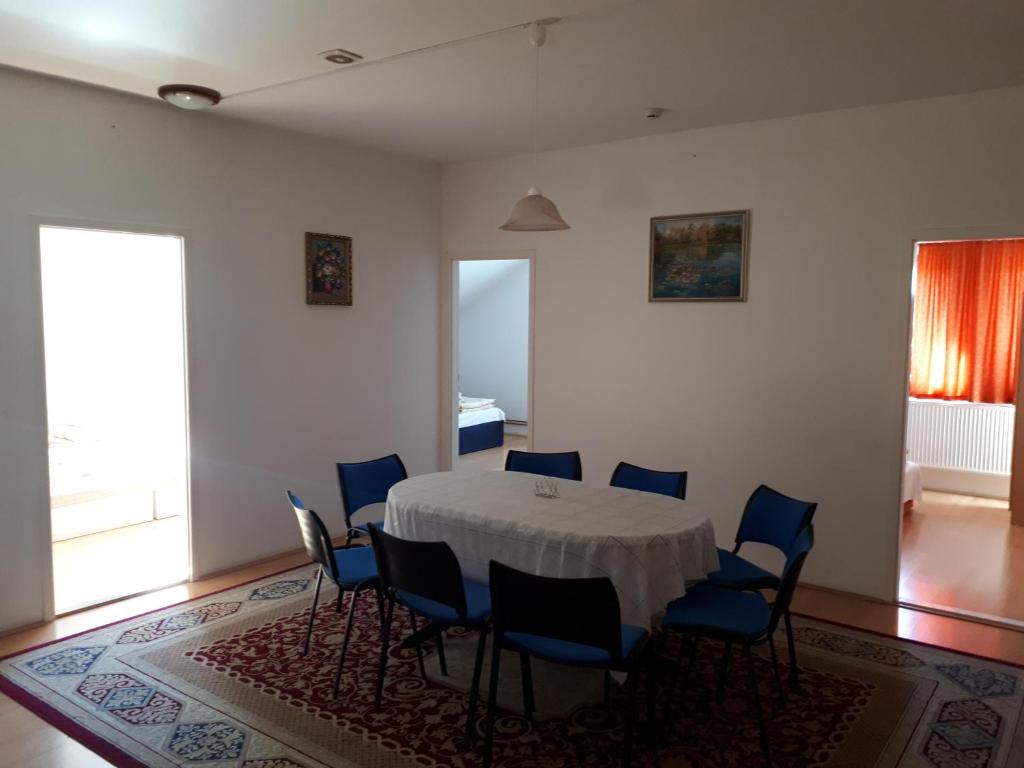 Fotografie z fotogalerie ubytování Bianka Apartmanház v destinaci Bogács