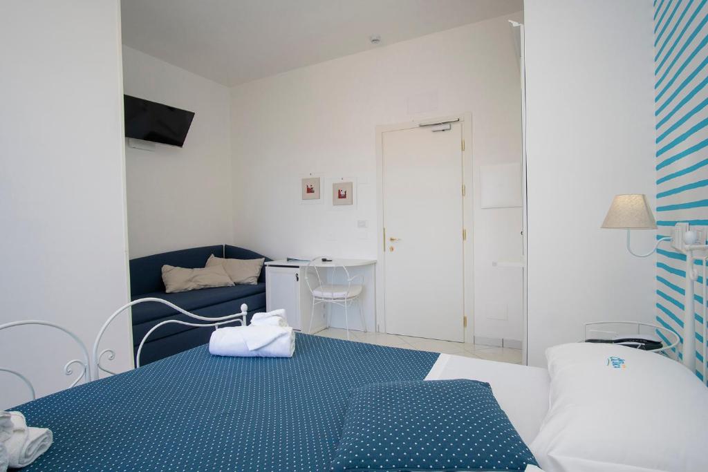 Hotel Calanca - Doppelzimmer Mit Poolblick