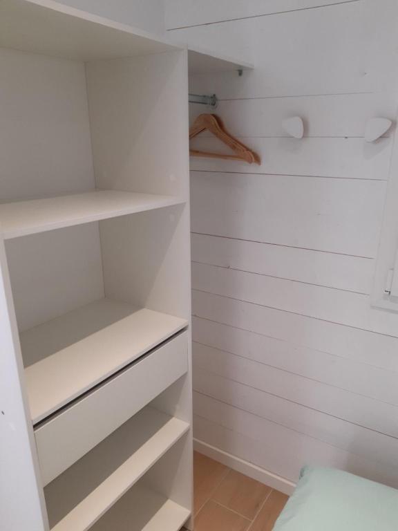 Postel nebo postele na pokoji v ubytování ETABLISSEMENT CHEZ JULES