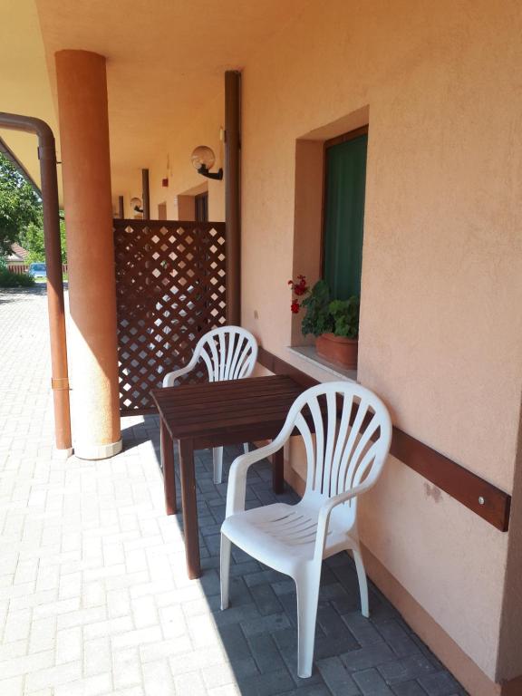 Fotografie z fotogalerie ubytování Bianka Apartmanház v destinaci Bogács