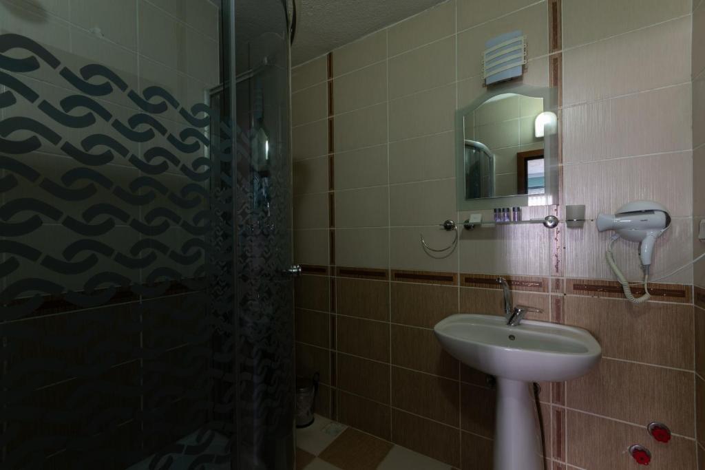 Rebetika Hotel & bistro - 18