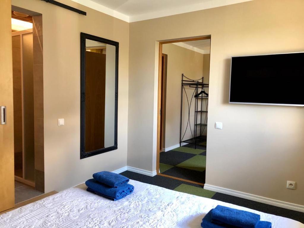 Postel nebo postele na pokoji v ubytování Veeriku Villa