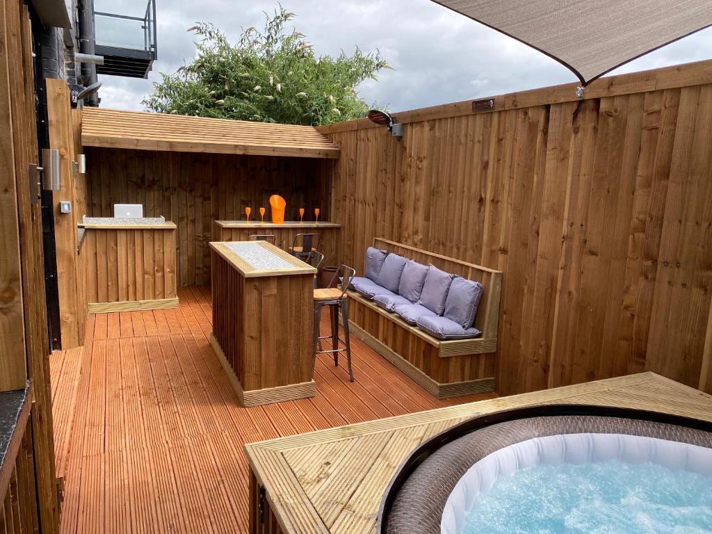 Mason Street Apartment Sleeps 16 - 公寓 - 一楼
