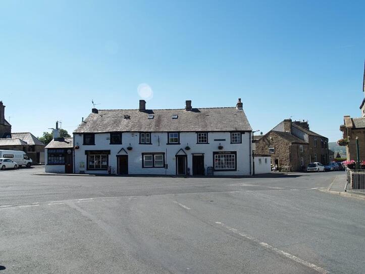 Gallery image of The Guest House Worsthorne in Burnley