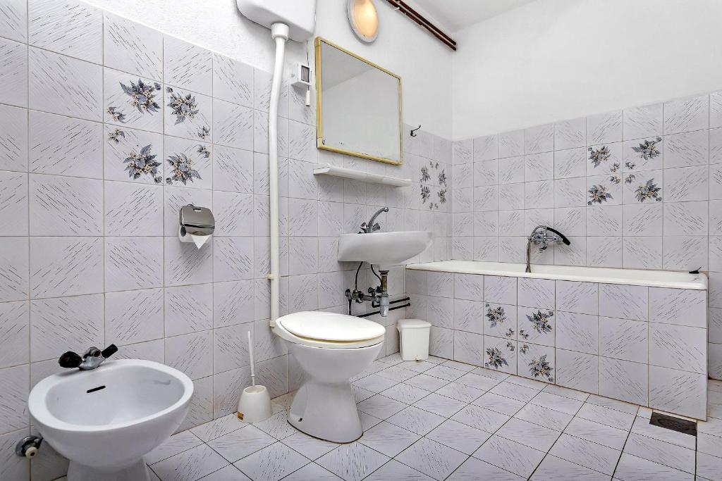 Kúpeľňa v ubytovaní Apartmani Ružica
