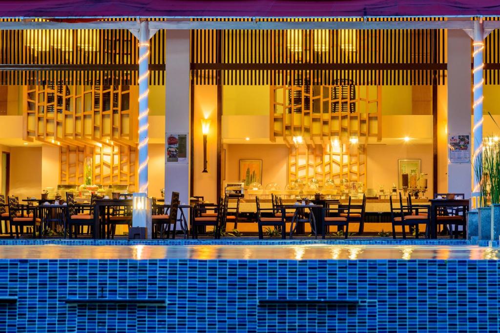 Peach Blossom Resort & Pool Villa - SHA Plus - Resim 41