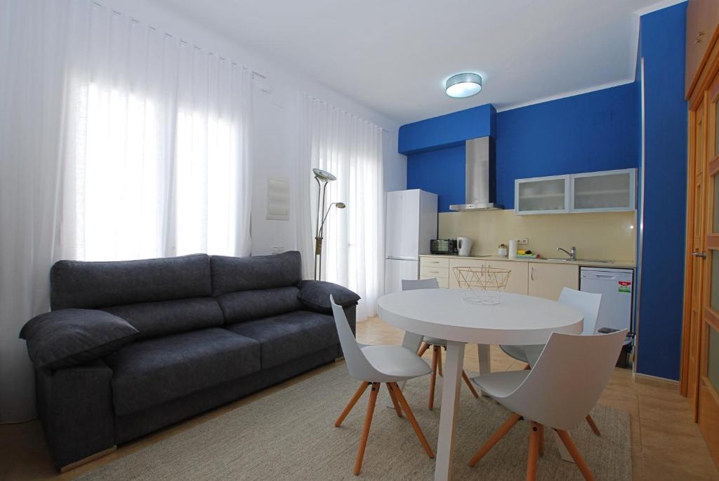Η κουζίνα ή μικρή κουζίνα στο La Platgeta · La Platgeta · Ideal family apartment, with private terrace