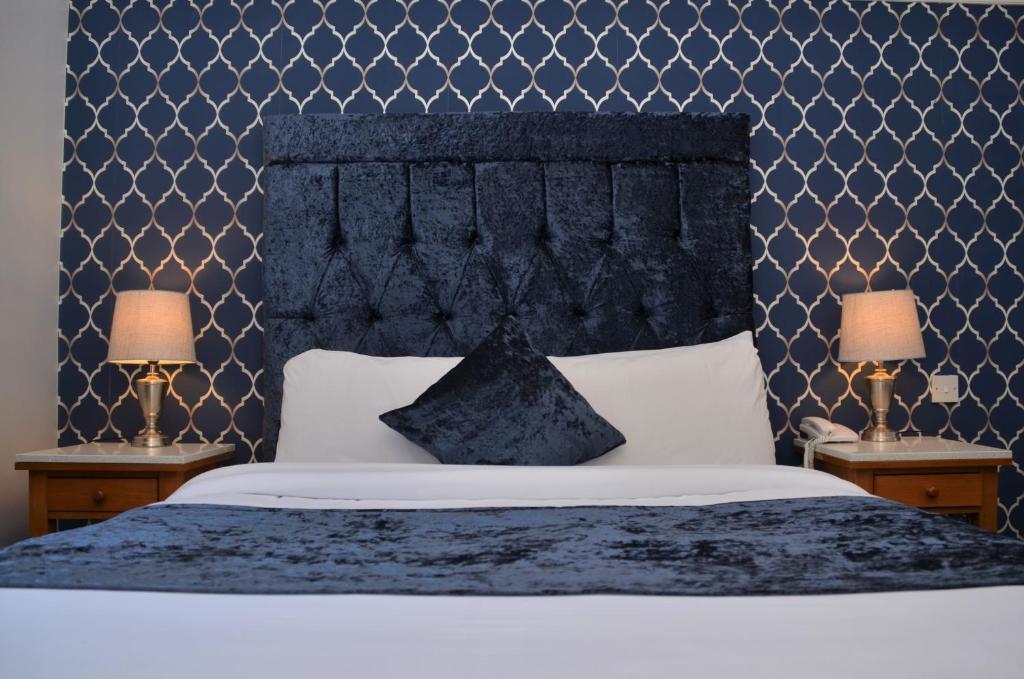 Hotel St George by Nina - Resim 20