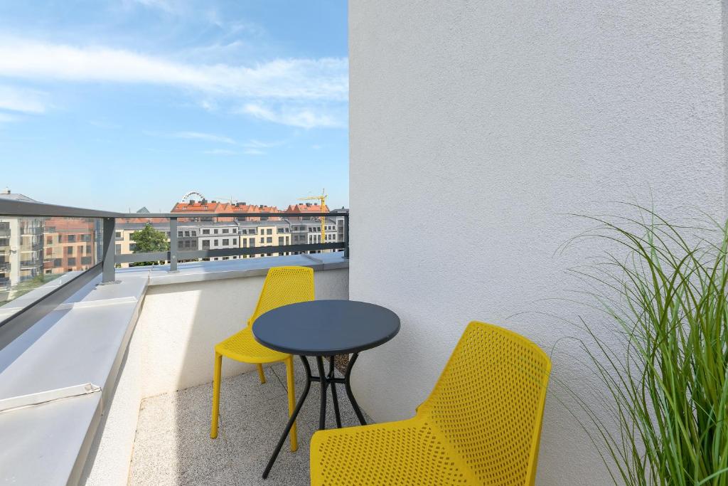Balkón alebo terasa v ubytovaní Apartamenty Świętej Barbary