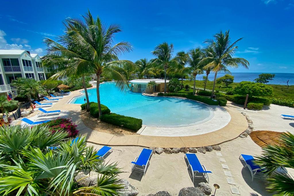 A piscina localizada em Mariner's Club Key Largo ou nos arredores