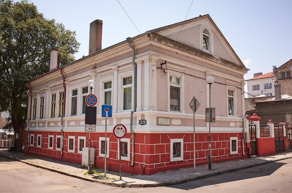 Budova, kde se hostel nachází