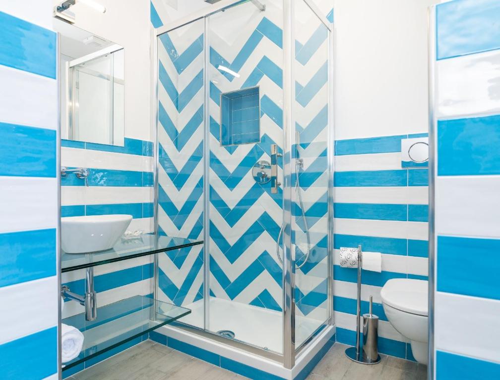 Koupelna v ubytování Sapphire Rooms