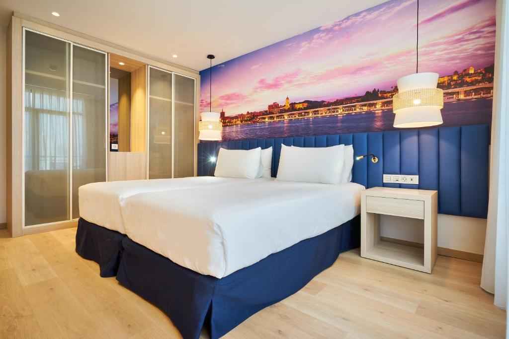 Eurostars Astoria - 