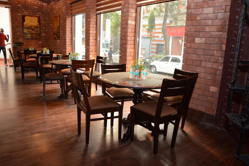 Posezení v ubytování The Lalit Great Eastern Kolkata