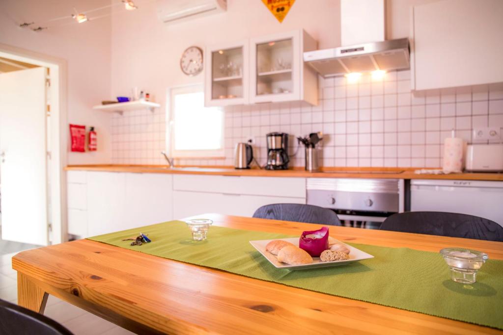 Apartamentos Marreiros Neto - 12