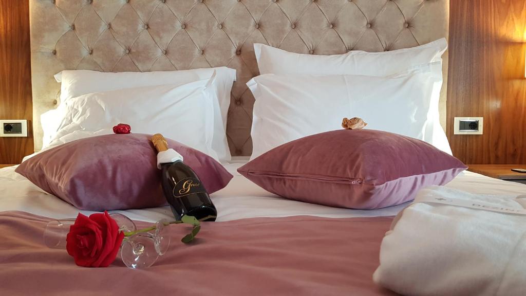Villa Pasis - Superior Double Room With Direct Access To Pool