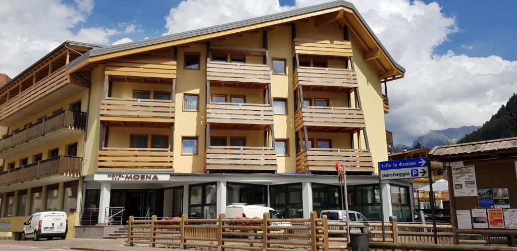 Budova, kde se hotel nachází