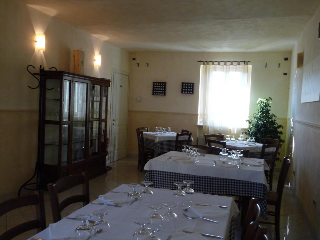 En restaurant eller et andet spisested på Passeggeri Club House