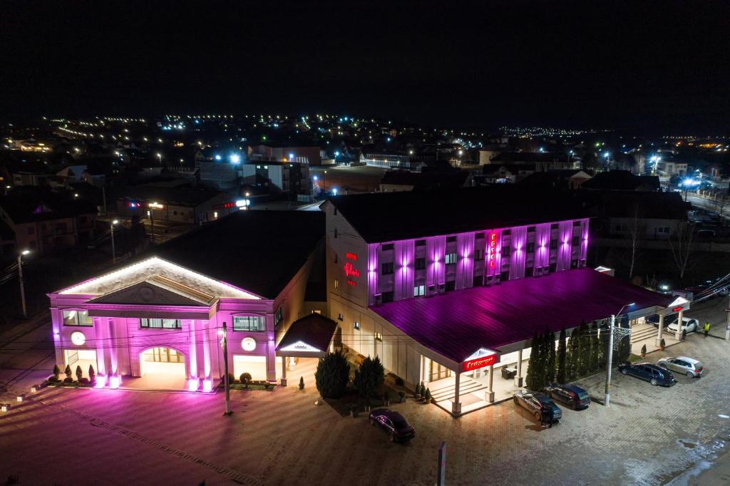Budova, kde se hotel nachází