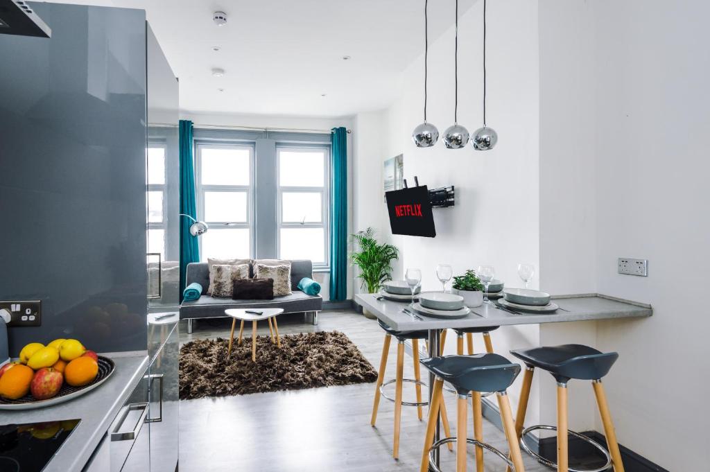 Empire Blackpool Apartments - Tyldesley Road
