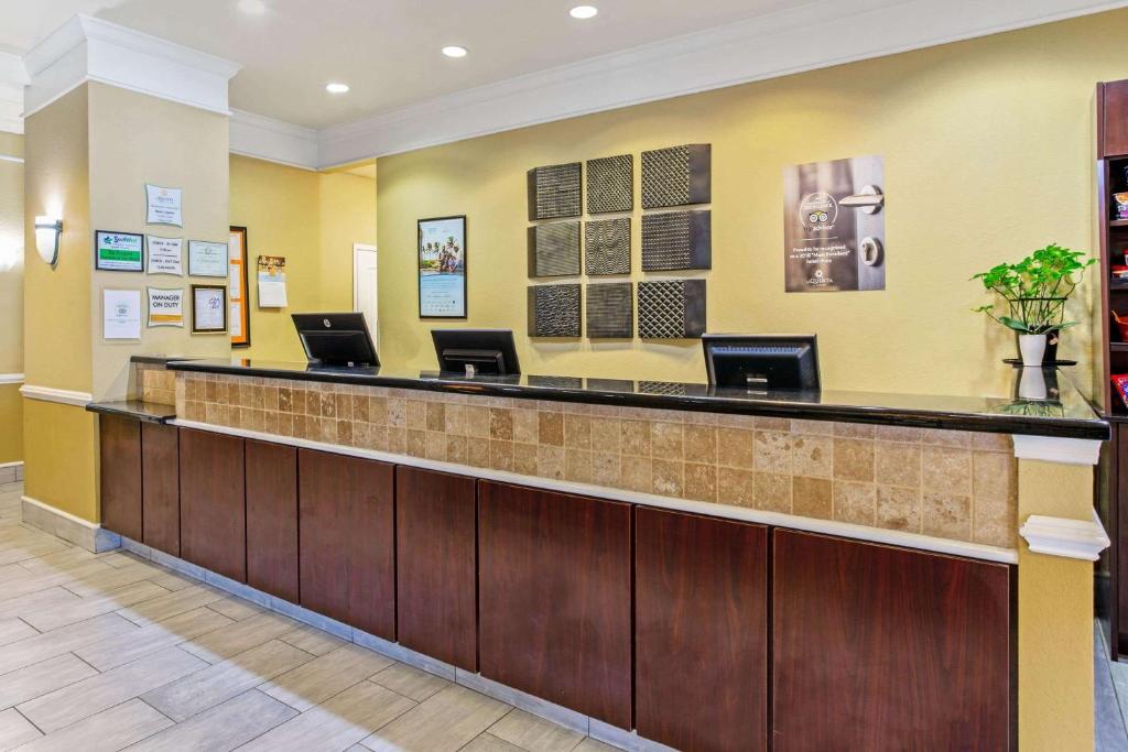 Galeriebild der Unterkunft Stay Express Inn & Suites - Mobile, AL in Mobile