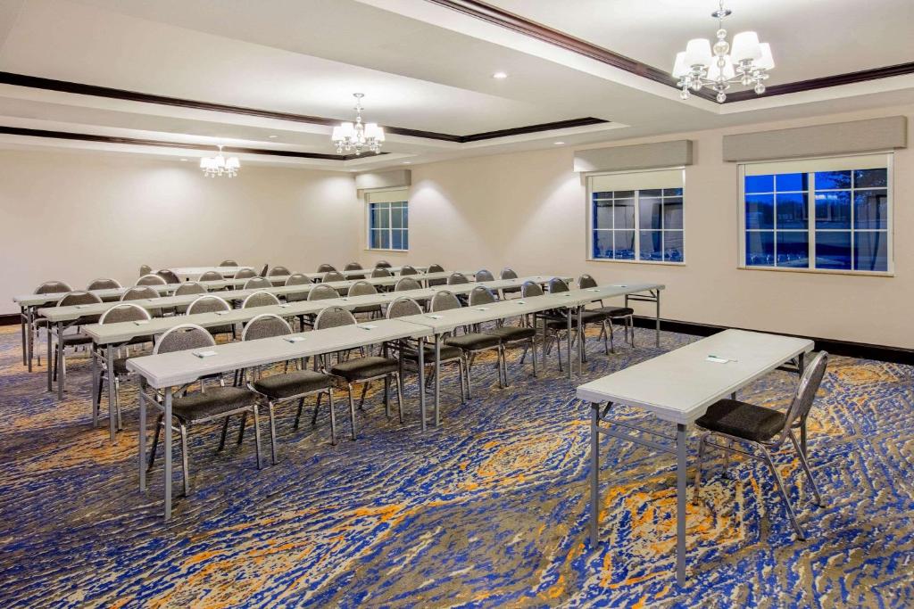 Konferenční prostory v ubytování La Quinta by Wyndham McKinney