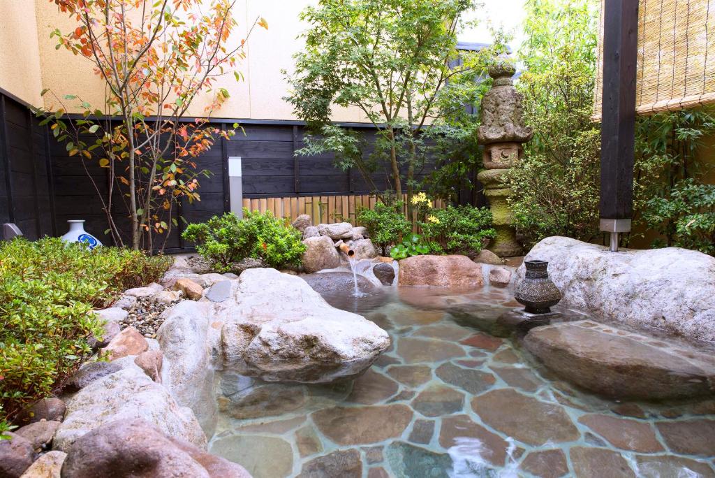 お宿 五輪花 由布市 Booking Com