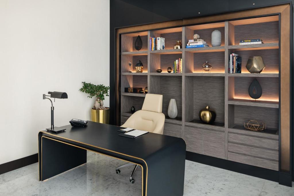 Taj Jumeirah Lakes Towers - Resim 23