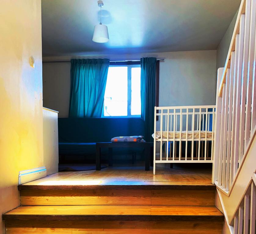 Large 3 Bedrooms in the centre of Camden Town