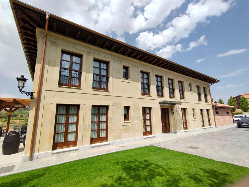 Torre de Briñas Private Resort - 7